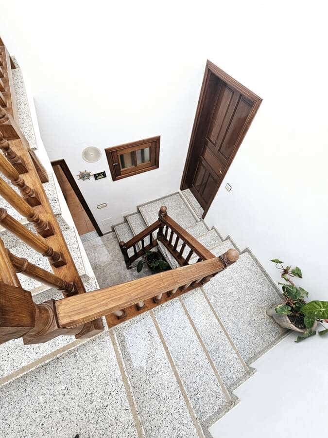 5 slaapkamer Villa te koop in Tahiche met garage - € 575.000 (Ref: 8783302)