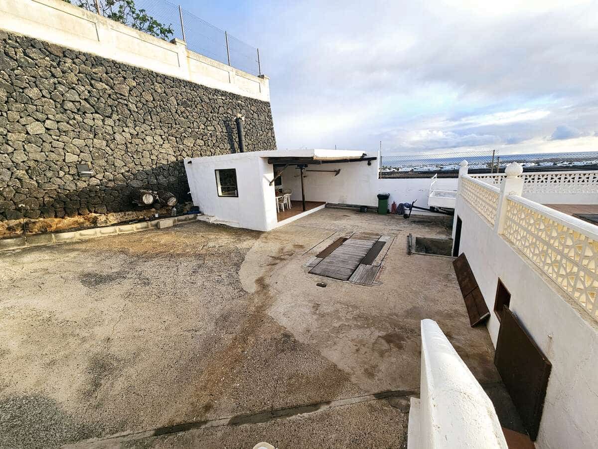 5 slaapkamer Villa te koop in Tahiche met garage - € 575.000 (Ref: 8783302)