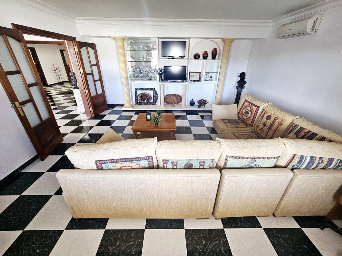 4 soveværelse Villa til salg i El Islote med garage - € 525.000 (Ref: 8925936)