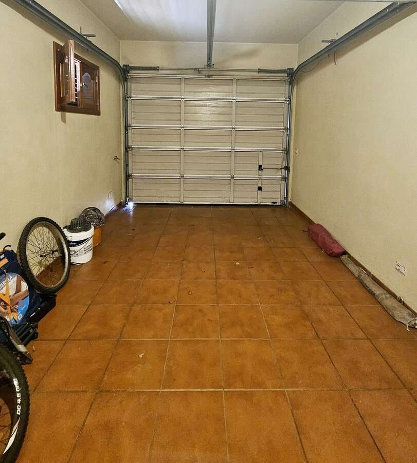 4 soveværelse Villa til salg i Tahiche med garage - € 499.000 (Ref: 8975598)