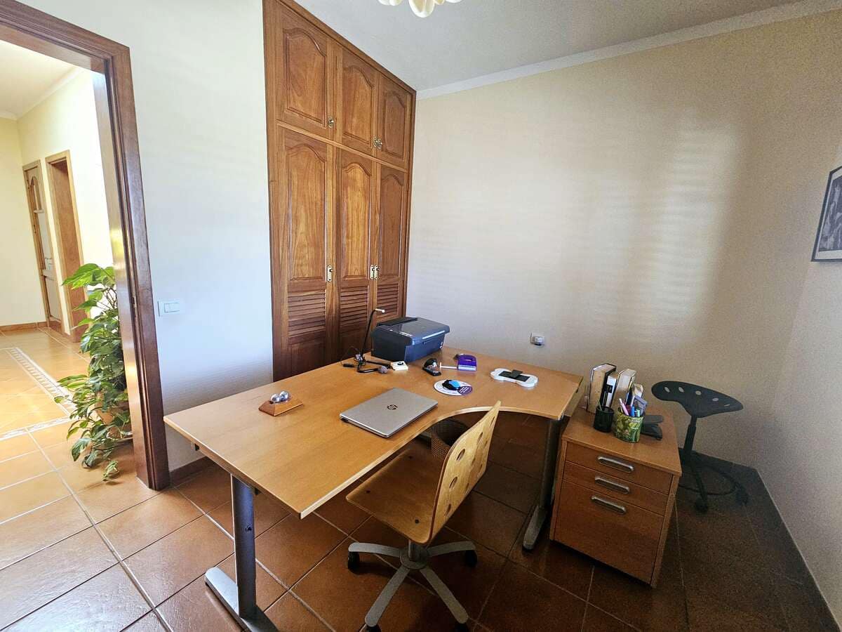 4 soveværelse Villa til salg i Tahiche med garage - € 499.000 (Ref: 8975598)