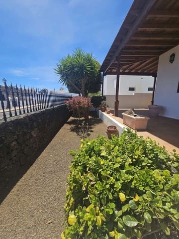4 soverom Villa til salgs i Tahiche, Teguise med garasje - € 499 000 (Ref: 8975598)