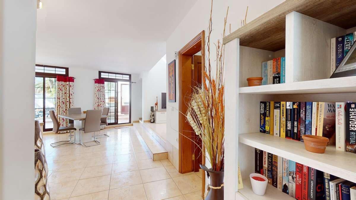 3 bedroom Finca/Country House for sale in Playa Blanca with pool garage - € 475,000 (Ref: 9109971)