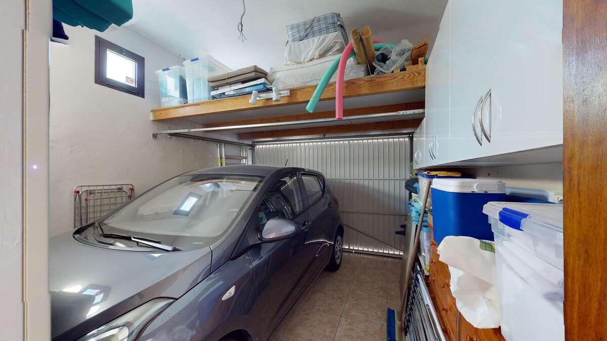 3 bedroom Finca/Country House for sale in Playa Blanca with pool garage - € 475,000 (Ref: 9109971)