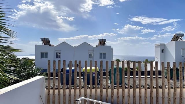 3 bedroom Finca/Country House for sale in Playa Blanca, Yaiza with pool garage - € 475,000 (Ref: 9109971)