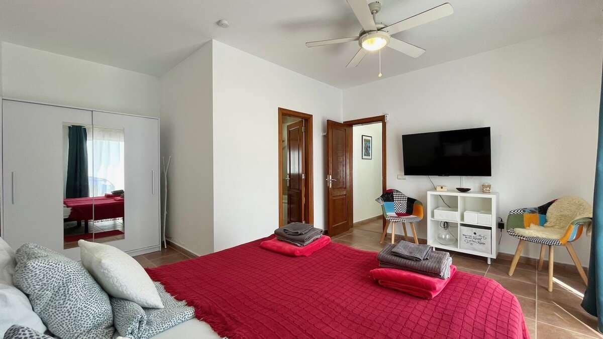 3 soveværelse Villa til salg i Playa Blanca med swimmingpool garage - € 549.000 (Ref: 9160725)