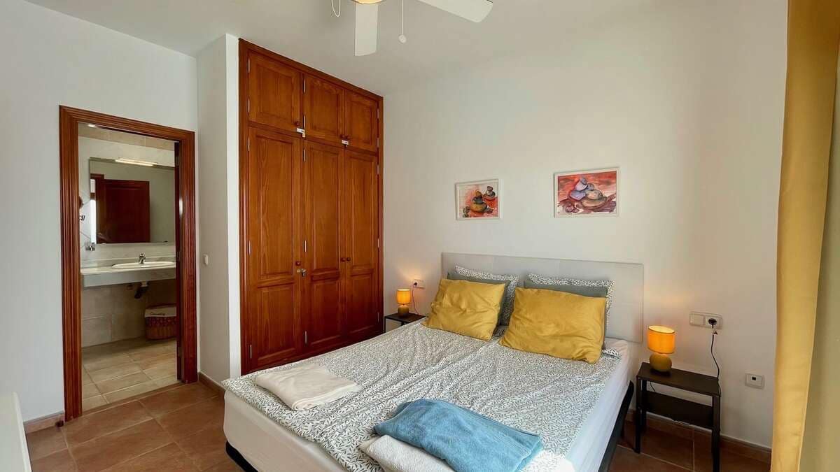 3 soveværelse Villa til salg i Playa Blanca med swimmingpool garage - € 549.000 (Ref: 9160725)