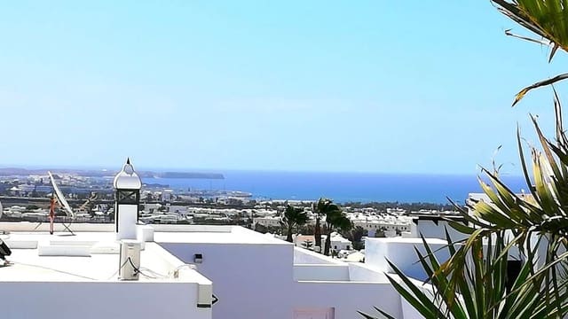 3 soveværelse Villa til salg i Playa Blanca, Yaiza med swimmingpool garage - € 549.000 (Ref: 9160725)