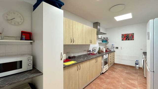 3 soveværelse Villa til salg i Playa Blanca, Yaiza med swimmingpool garage - € 549.000 (Ref: 9160725)