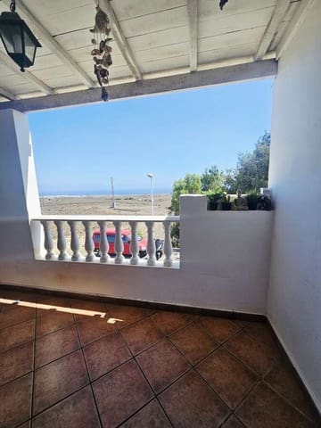 2 quarto Apartamento para venda em San Bartolomé - 225 000 € (Ref: 9195207)