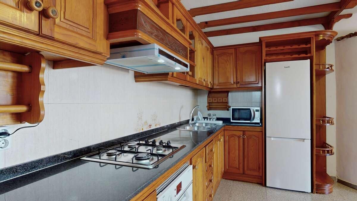 3 slaapkamer Villa te koop in Playa Blanca met garage - € 990.000 (Ref: 9246259)