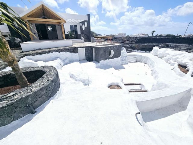 6 sovrum Villa till salu i Tahiche, Teguise med pool garage - 2 200 000 € (Ref: 9275657)