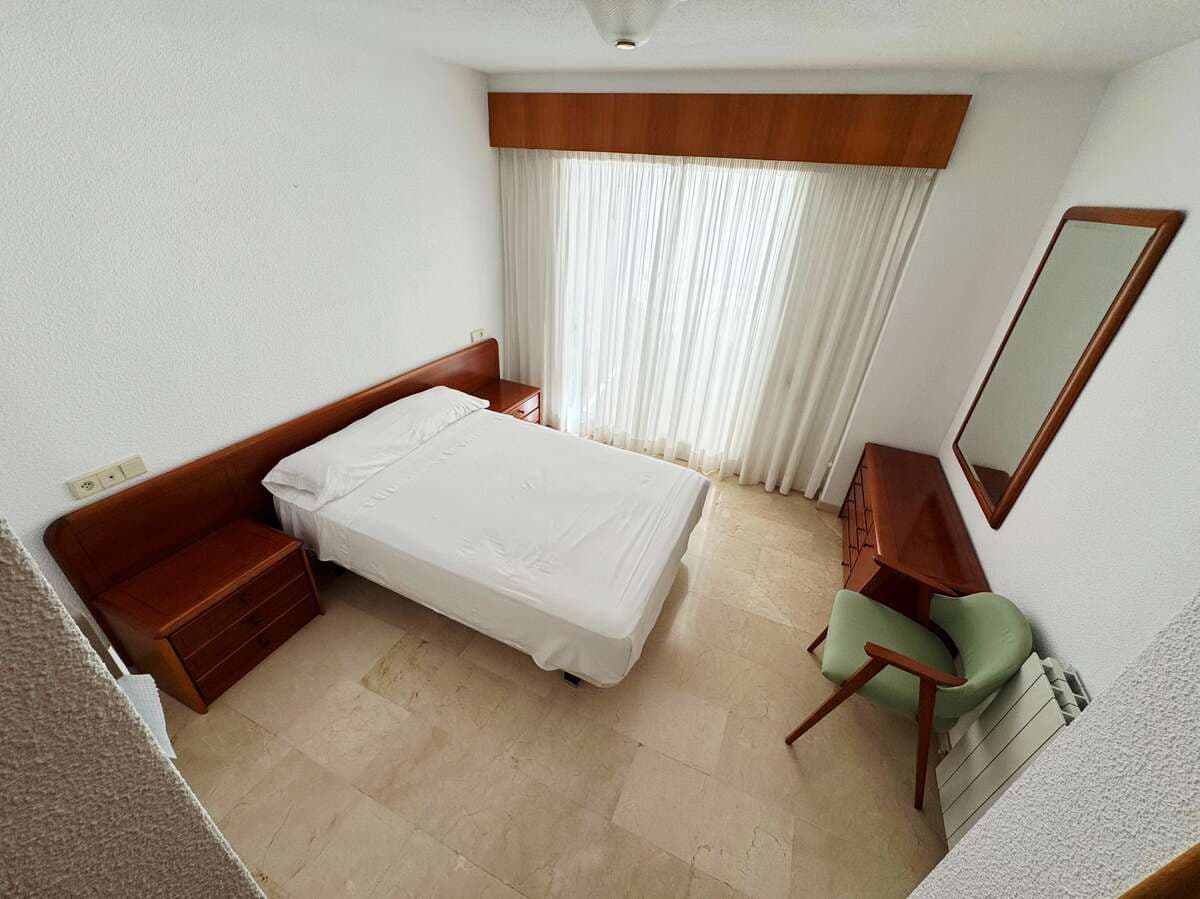 2 quarto Apartamento para venda em Playa de San Juan com garagem - 790 000 € (Ref: 9453050)