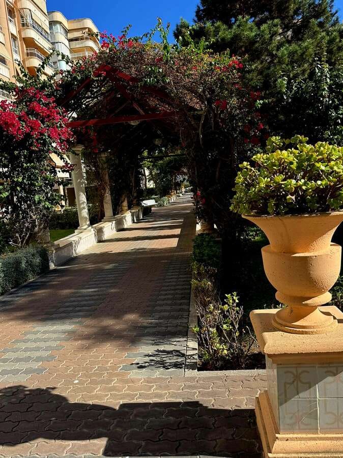 2 quarto Apartamento para venda em Playa de San Juan com garagem - 790 000 € (Ref: 9453050)