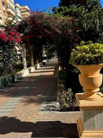 2 quarto Apartamento para venda em Playa de San Juan, Alicante cidade com garagem - 790 000 € (Ref: 9453050)