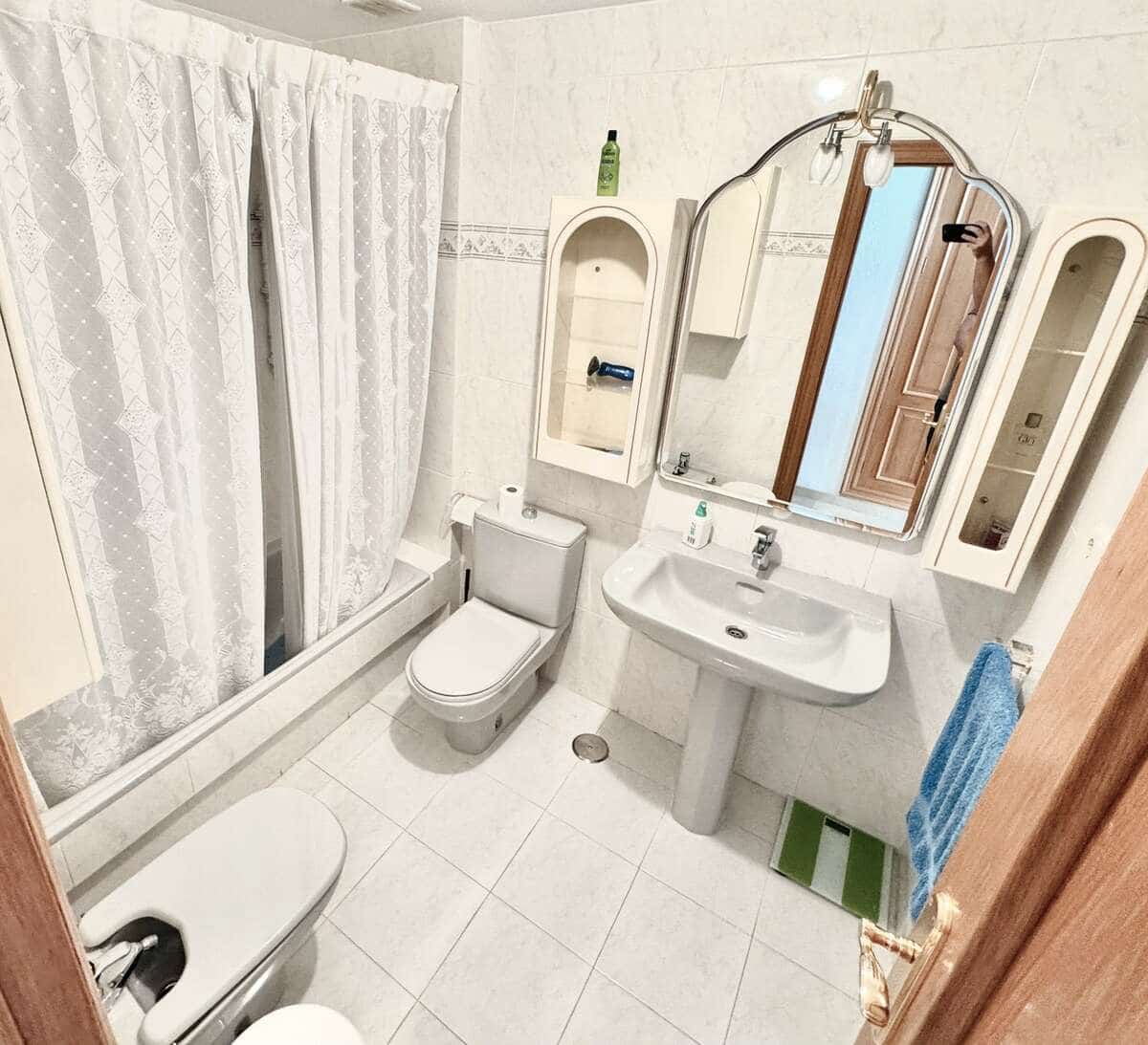 2 quarto Apartamento para venda em Playa de San Juan com garagem - 790 000 € (Ref: 9453050)