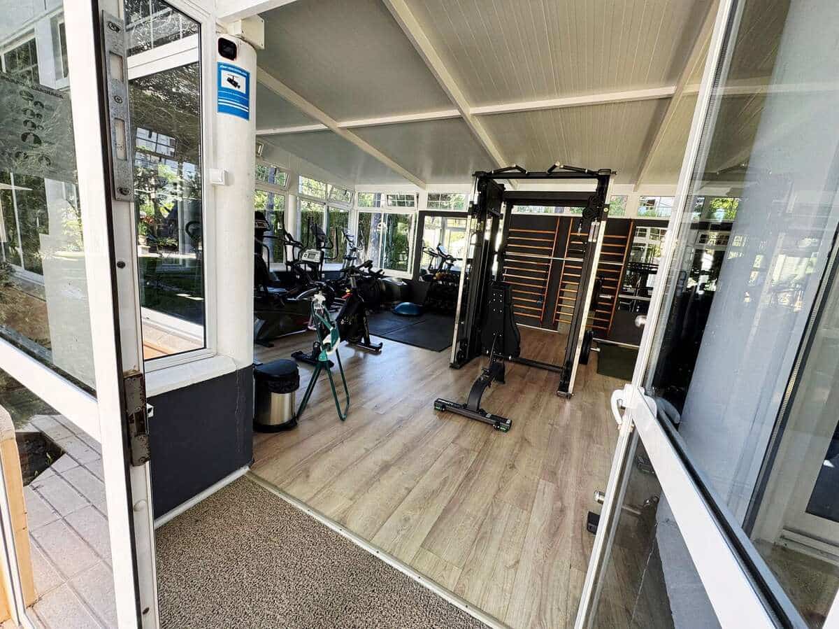 2 quarto Apartamento para venda em Playa de San Juan com garagem - 790 000 € (Ref: 9453050)