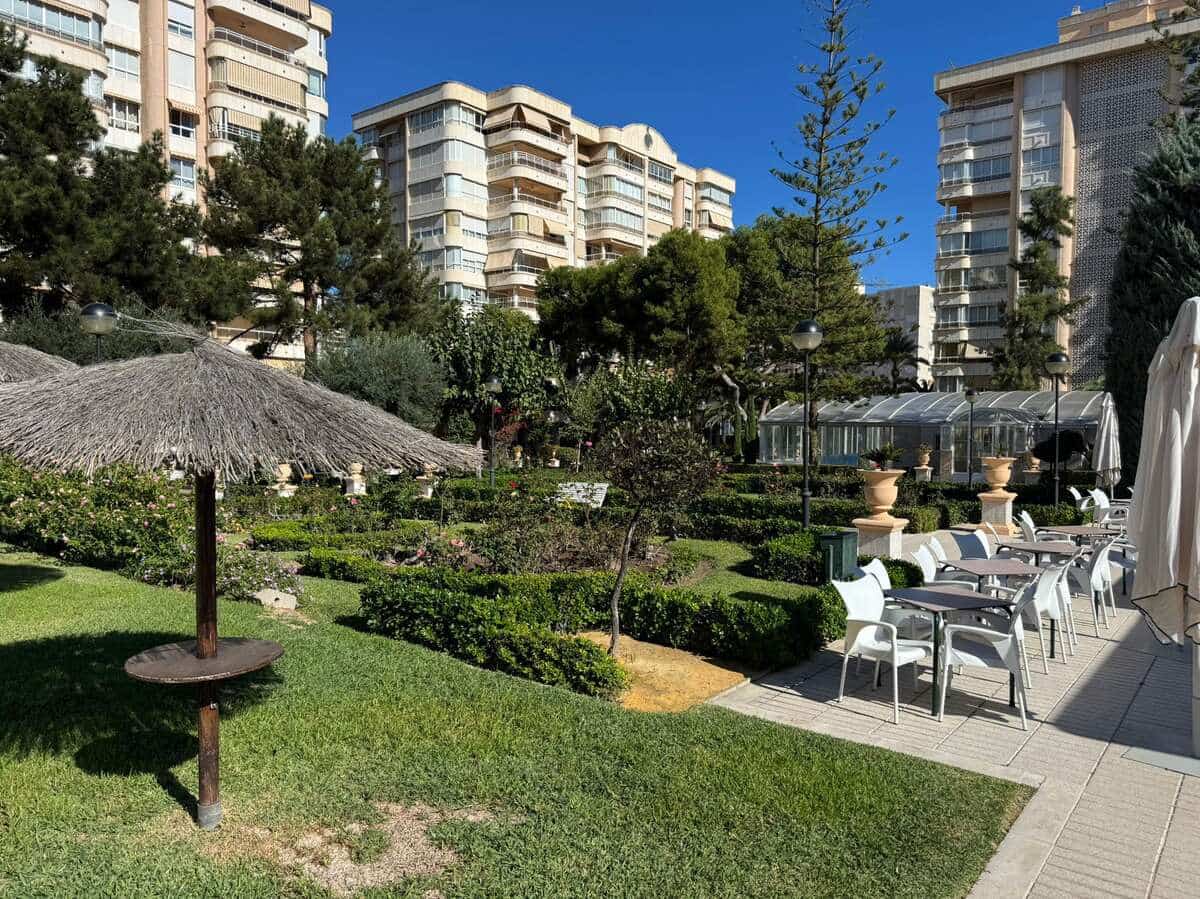 2 quarto Apartamento para venda em Playa de San Juan com garagem - 790 000 € (Ref: 9453050)