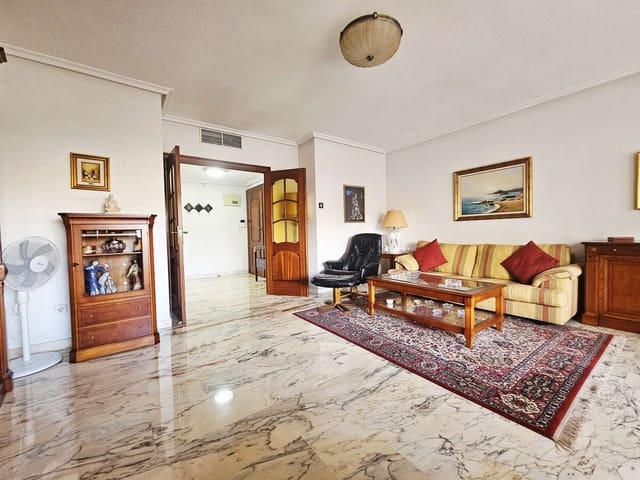 3 Zimmer Apartment zu verkaufen in Alicante / Alacant Stadt mit Garage - 580.000 € (Ref: 9567918)