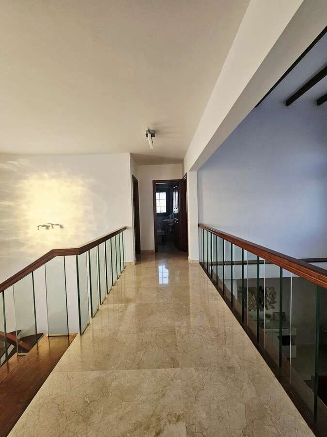 5 camera da letto Villa da affittare in Tahiche con piscina garage - 3.000 € (Rif: 9636250)