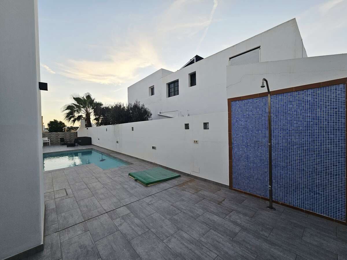 5 camera da letto Villa da affittare in Tahiche con piscina garage - 3.000 € (Rif: 9636250)