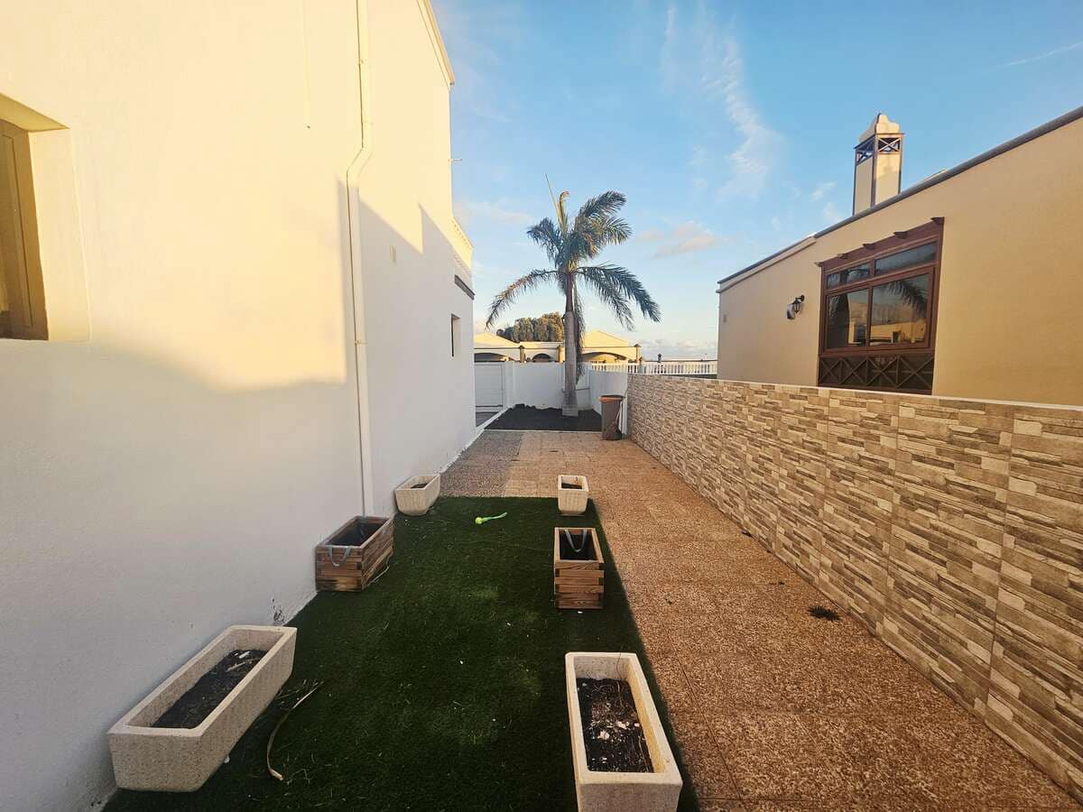 5 camera da letto Villa da affittare in Tahiche con piscina garage - 3.000 € (Rif: 9636250)