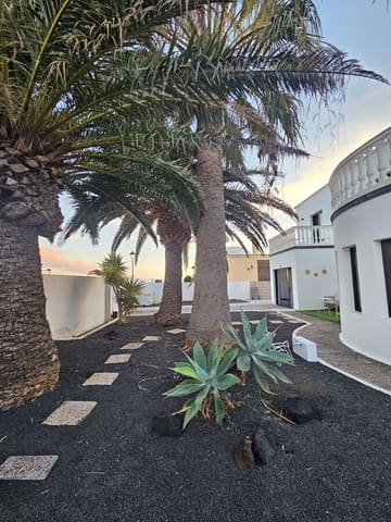 5 camera da letto Villa da affittare in Tahiche, Teguise con piscina garage - 3.000 € (Rif: 9636250)