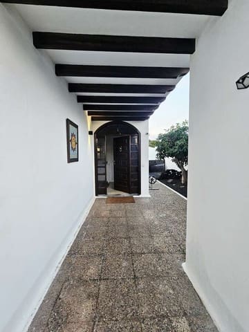 5 sypialnia Willa do wynajęcia w Tahiche, Teguise z basenem garażem - 2 600 € (Ref: 9636250)