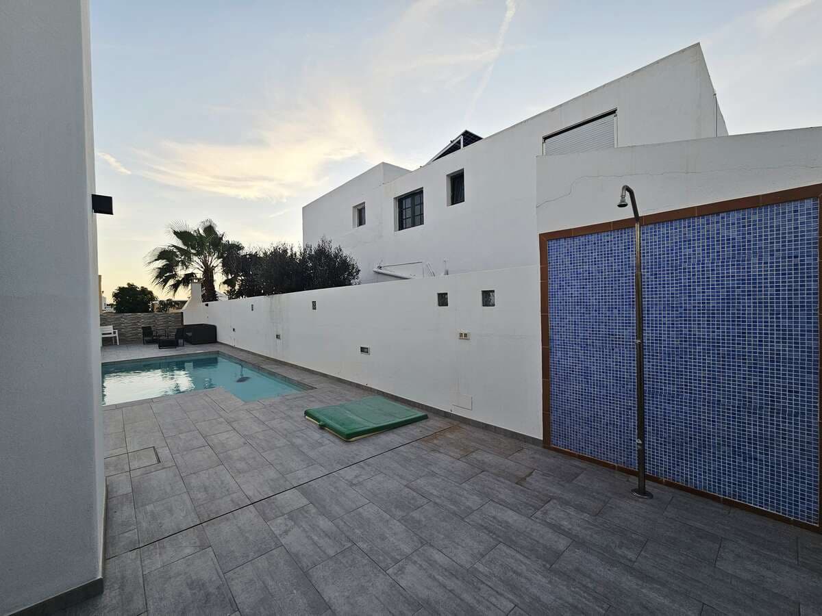 5 sovrum Villa att hyra i Tahiche med pool garage - 2 600 € (Ref: 9636250)