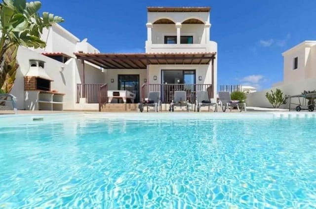 3 makuuhuone Huvila myytävänä paikassa Playa Blanca, Yaiza - 599 000 € (Ref: 9654535)