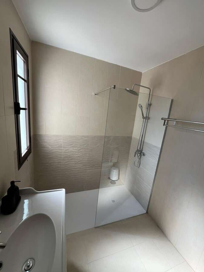 3 makuuhuone Huvila myytävänä paikassa Playa Blanca mukana uima-altaan 
autotalli - 599 000 € (Ref: 9654535)