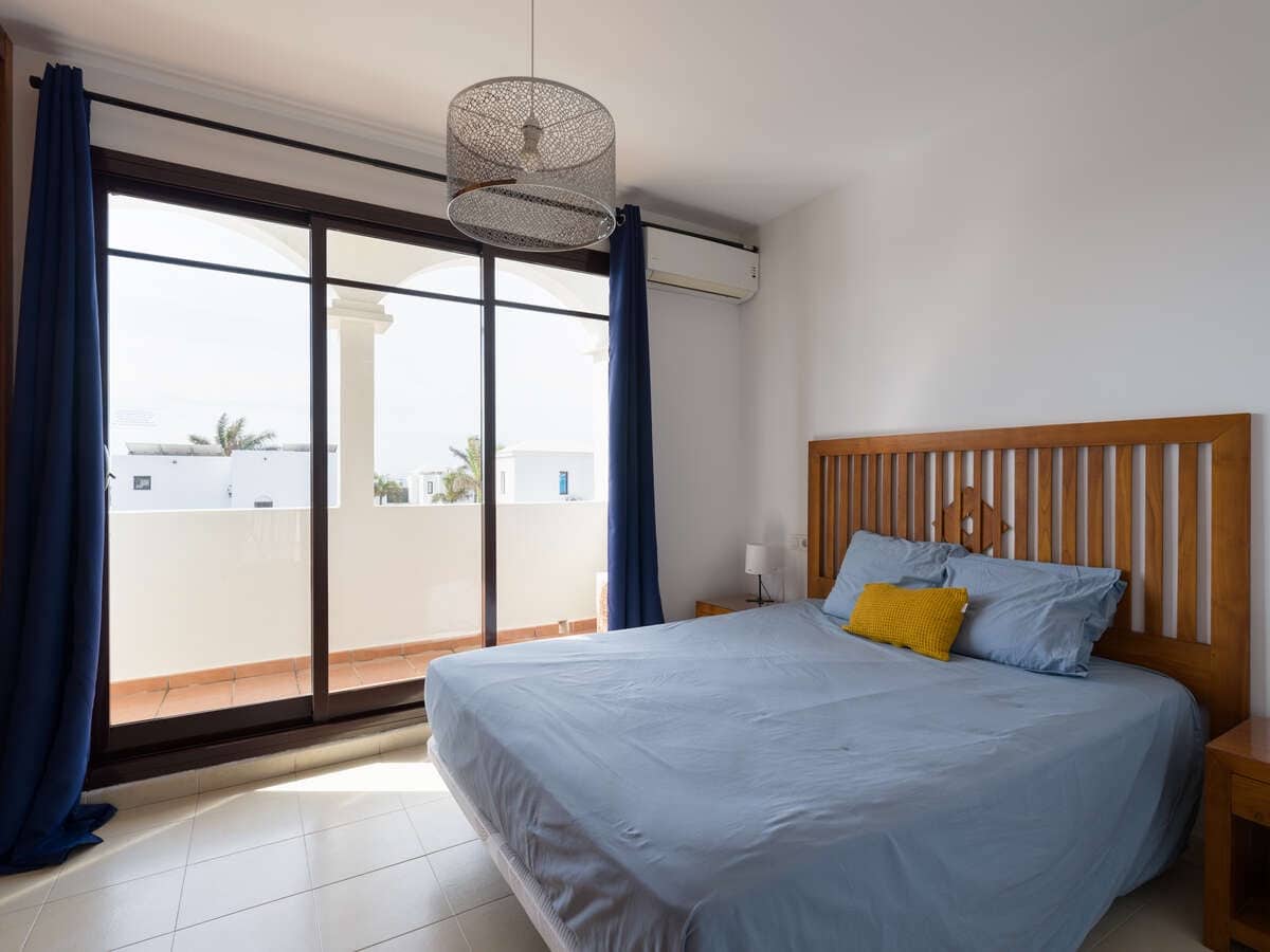 3 makuuhuone Huvila myytävänä paikassa Playa Blanca mukana uima-altaan 
autotalli - 599 000 € (Ref: 9654535)