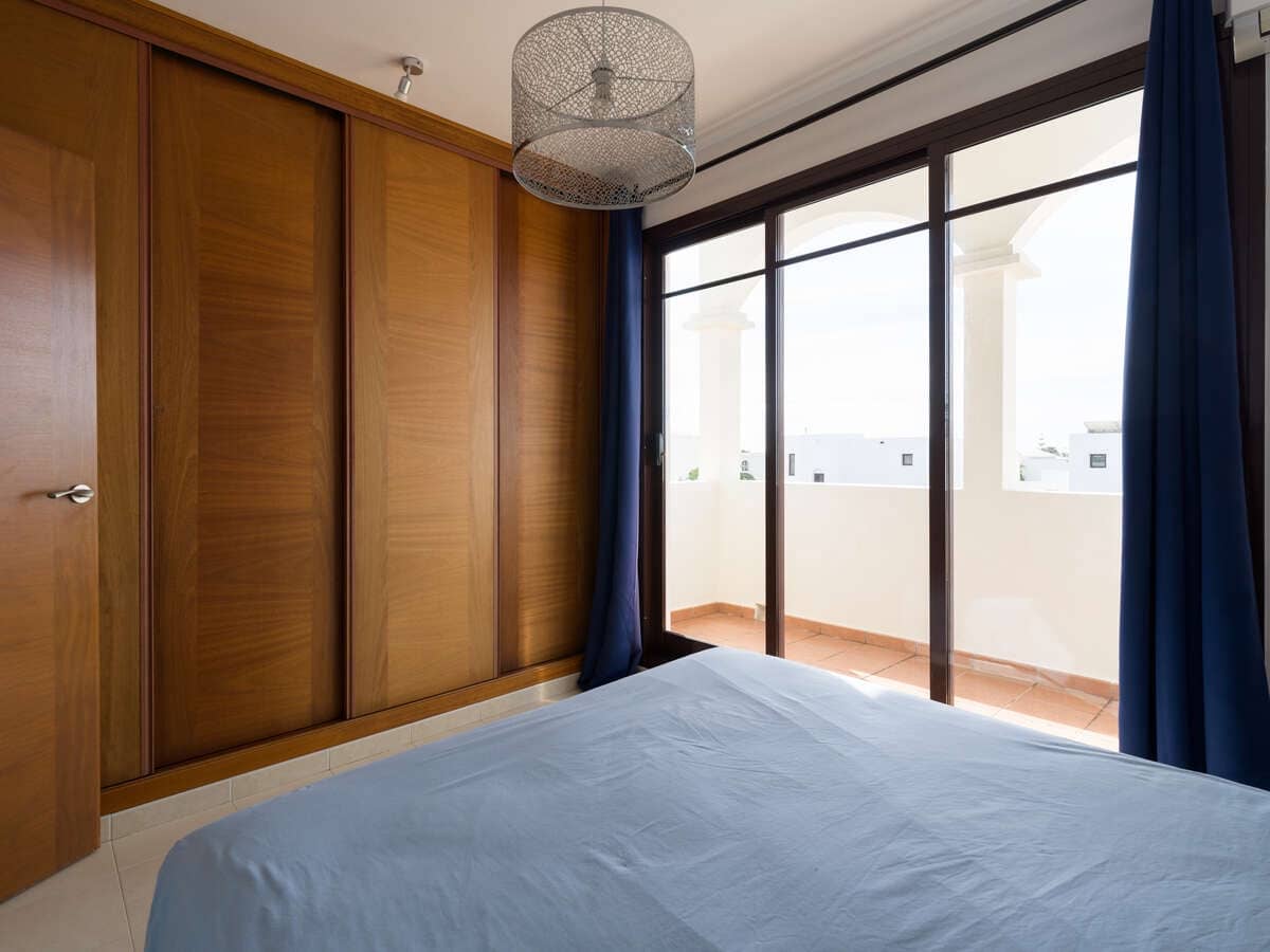 3 makuuhuone Huvila myytävänä paikassa Playa Blanca mukana uima-altaan 
autotalli - 599 000 € (Ref: 9654535)