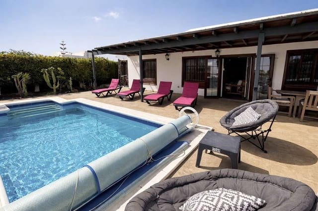 2 quarto Moradia para venda em Playa Blanca, Yaiza com piscina - 452 000 € (Ref: 9747510)