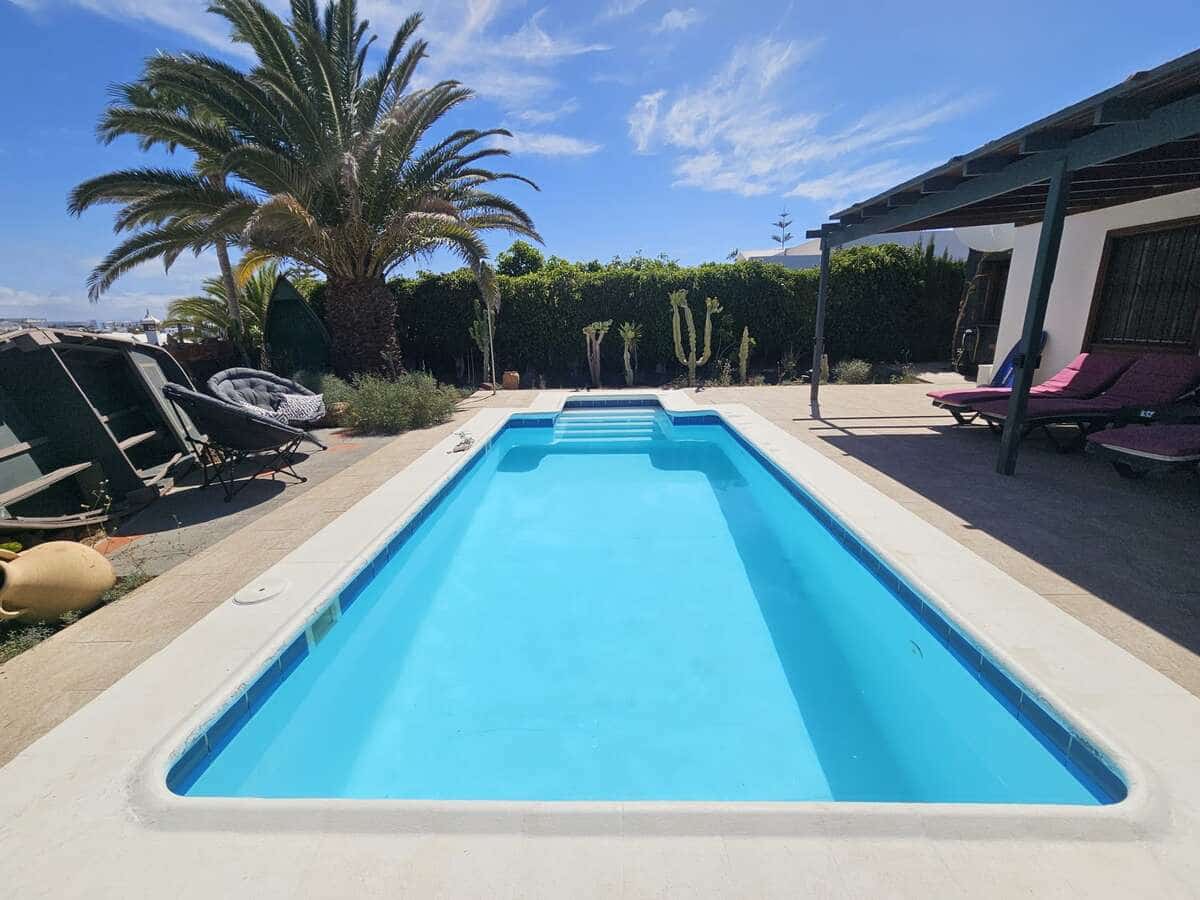 2 chambre Villa/Maison à vendre à Playa Blanca avec piscine - 429 000 € (Ref: 9747510)
