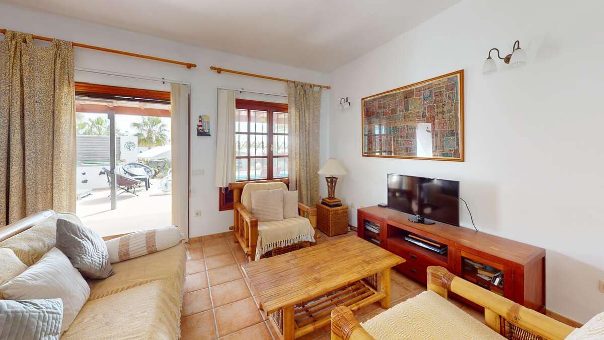 2 chambre Villa/Maison à vendre à Playa Blanca avec piscine - 429 000 € (Ref: 9747510)