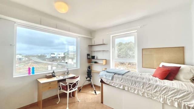 3 soveværelse Villa til salg i Las Brenas, Yaiza - € 590.000 (Ref: 9751522)