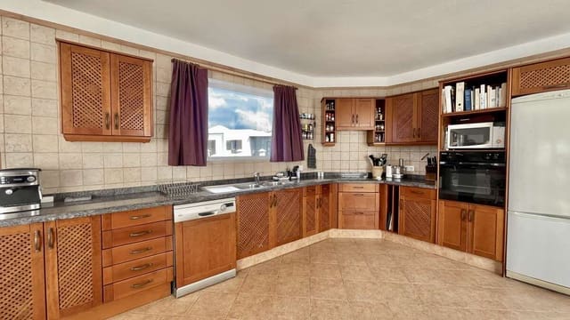 3 soveværelse Villa til salg i Las Brenas, Yaiza - € 590.000 (Ref: 9751522)
