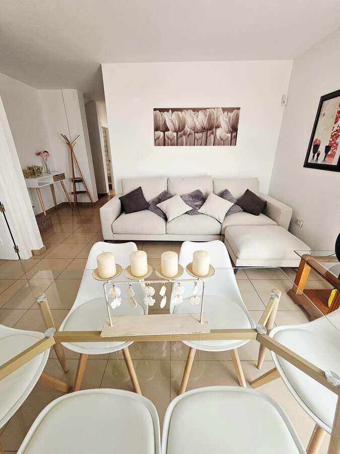 Pareado de 3 habitaciones en Playa del Cable en alquiler con garaje - 2.300 € (Ref: 9807442)