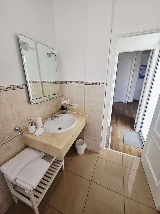 Pareado de 3 habitaciones en Playa del Cable en alquiler con garaje - 2.300 € (Ref: 9807442)