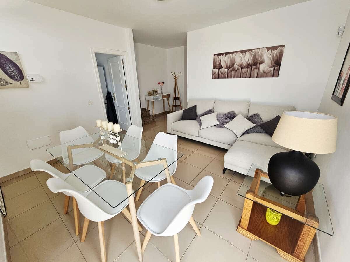 Pareado de 3 habitaciones en Playa del Cable en alquiler con garaje - 2.300 € (Ref: 9807442)