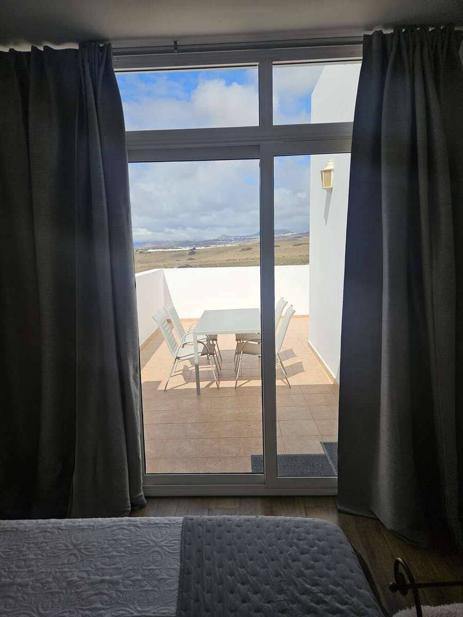 Pareado de 3 habitaciones en Playa del Cable en alquiler con garaje - 2.300 € (Ref: 9807442)