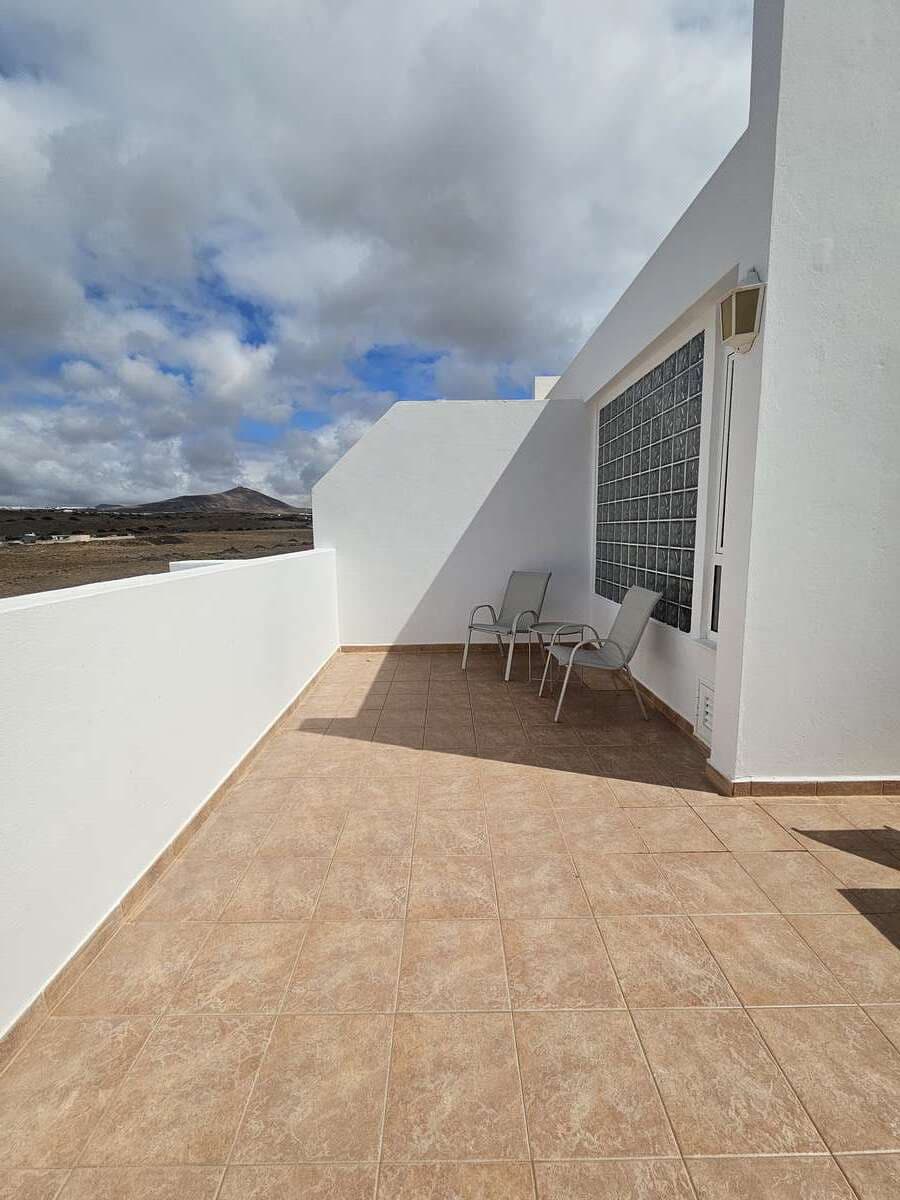 Pareado de 3 habitaciones en Playa del Cable en alquiler con garaje - 2.300 € (Ref: 9807442)