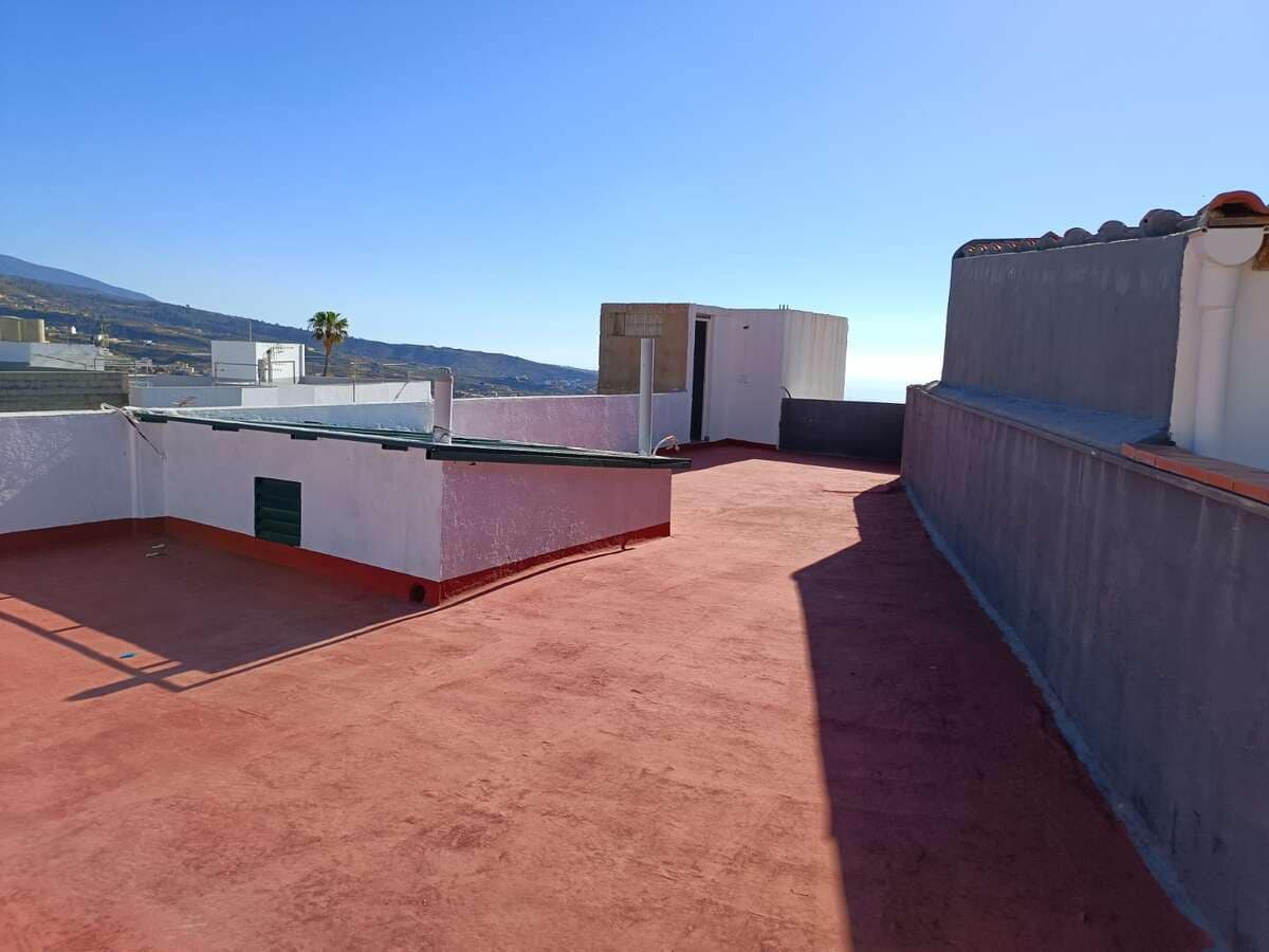 3 bedroom Semi-detached Villa for sale in Granadilla de Abona - € 325,000 (Ref: 9854760)