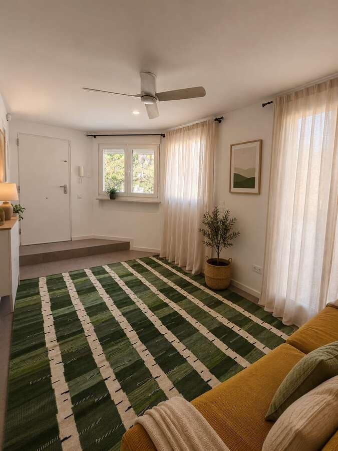 3 bedroom Semi-detached Villa for rent in Cabo de las Huertas with pool garage - € 5,000 (Ref: 9930035)