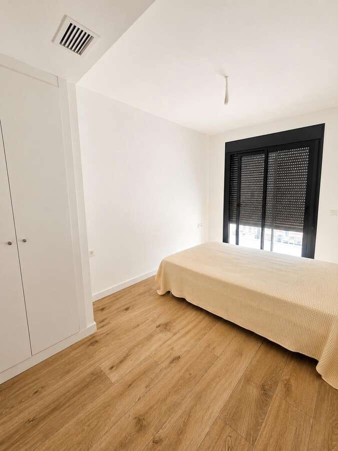 2 soveværelse Lejlighed til salg i Playa de San Juan med swimmingpool - € 494.000 (Ref: 9932683)