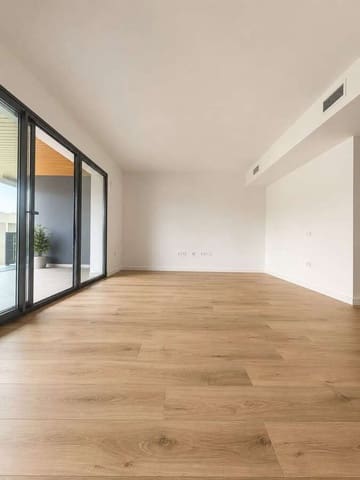 2 soveværelse Lejlighed til salg i Playa de San Juan, Alicante by med swimmingpool - € 494.000 (Ref: 9932683)