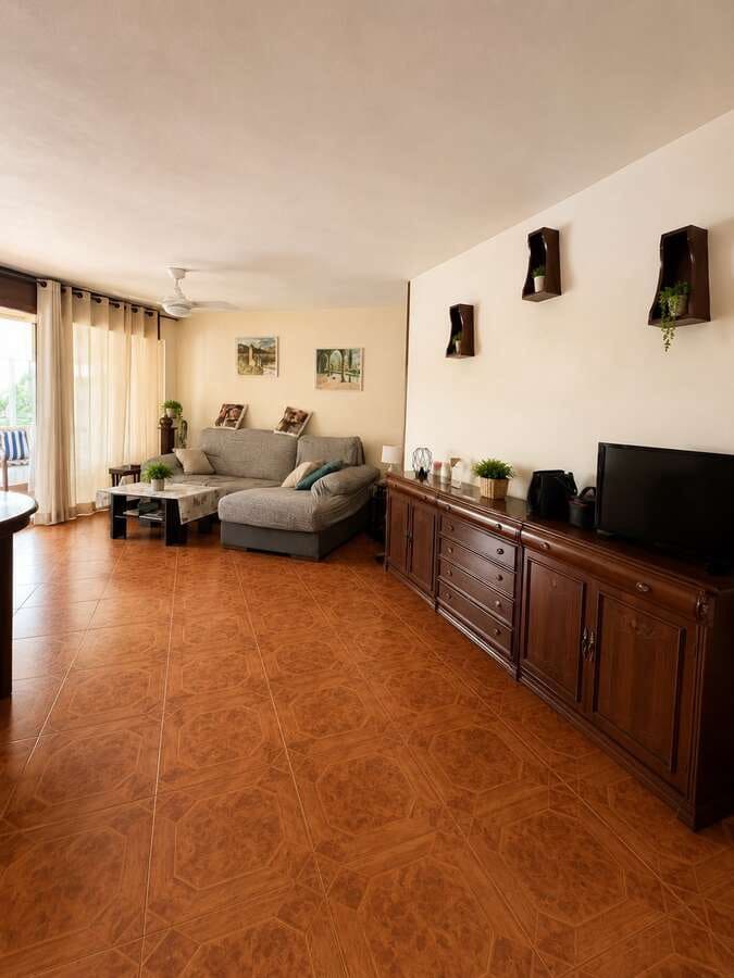 3 Zimmer Apartment zu verkaufen in Alicante / Alacant Stadt mit Pool Garage - 280.000 € (Ref: 9981727)