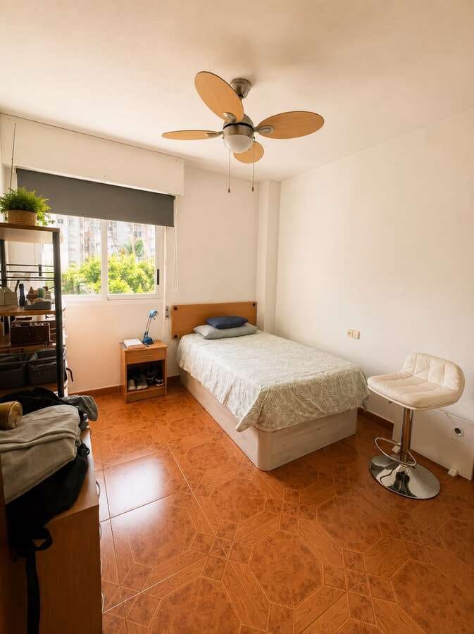 3 Zimmer Apartment zu verkaufen in Alicante / Alacant Stadt mit Pool Garage - 280.000 € (Ref: 9981727)