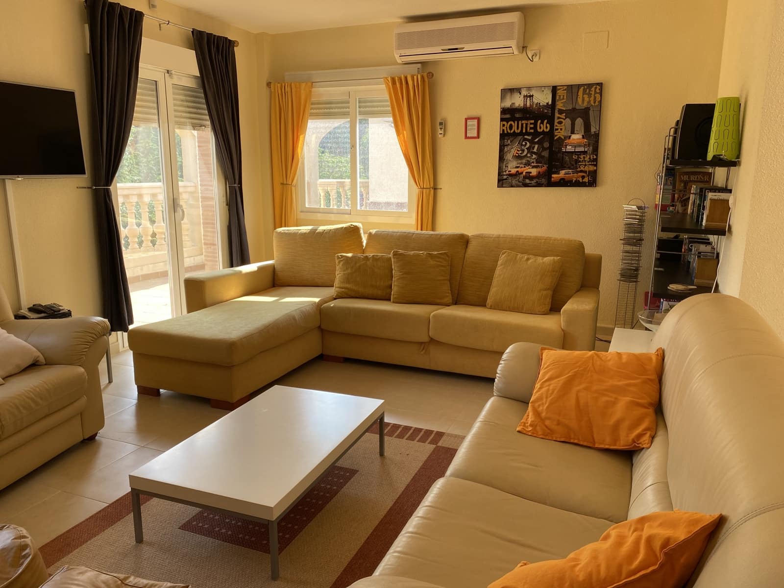 8 soveværelse Villa til salg i Moclin med swimmingpool garage - € 475.000 (Ref: 9066953)